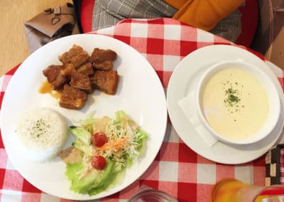 Ken's Beach Front Cafe Set Meal