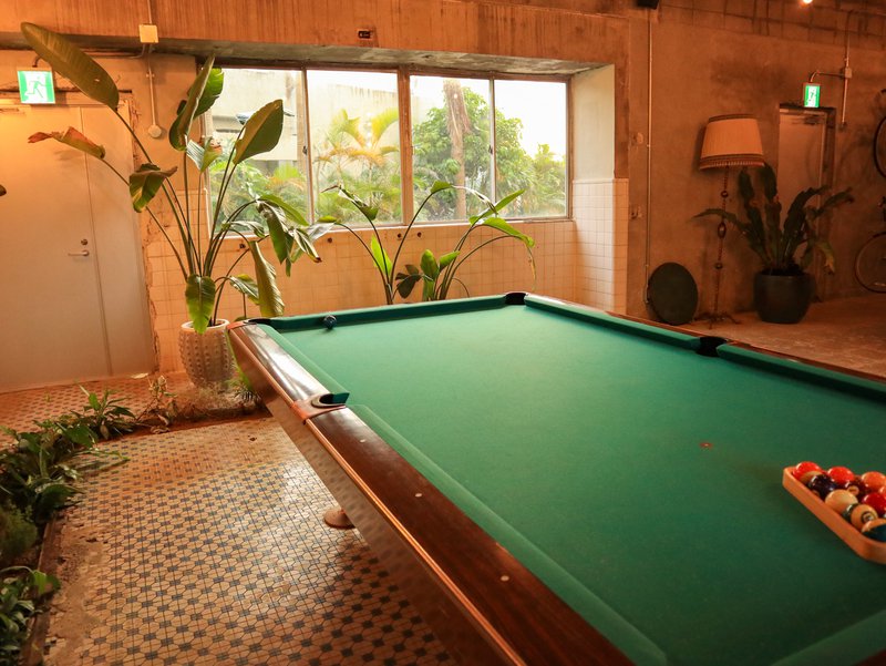 pool table