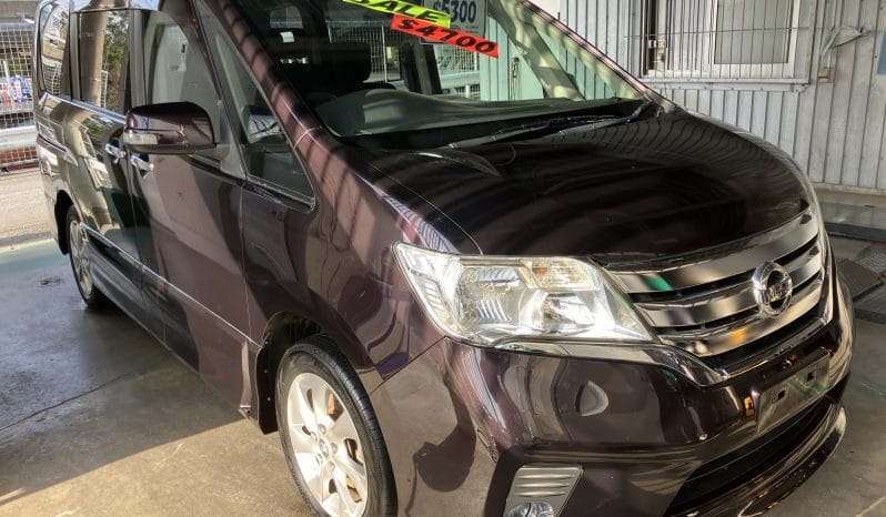 2005 Toyota Alphard from Johnny's